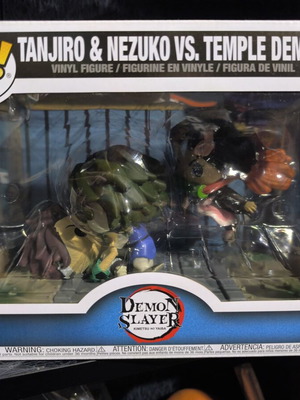 Demon Slayer Funko Pop! Tanjiro και Nezuko vs Temple Demon ειδική έκδοση σαν καινούργιο