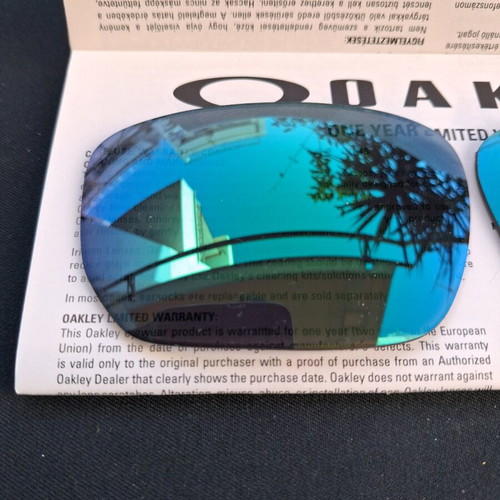 Oakley Fuel Cell Deep Blue Polarized 009194-02 lenses new