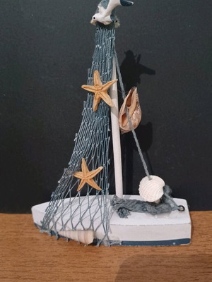 Wooden boat with nautical decoration like new, white