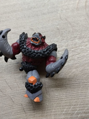Magmion Gormiti figure used, missing leg, 5.8 cm, Titanium 2009
