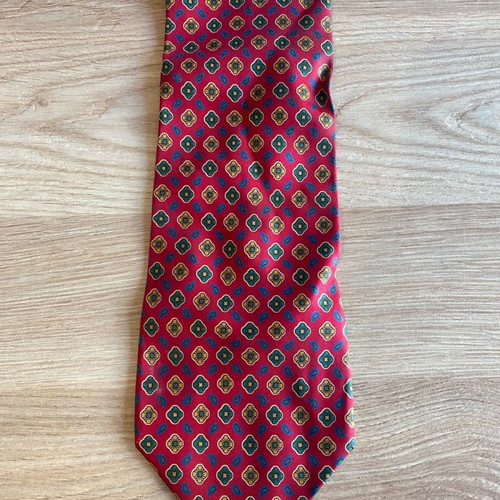 Tie in excellent condition