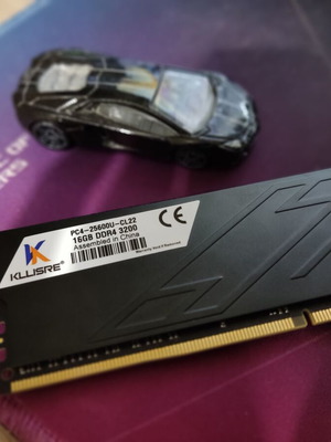 Kllisre 16GB DDR4 3200MHz CL22 RAM like new