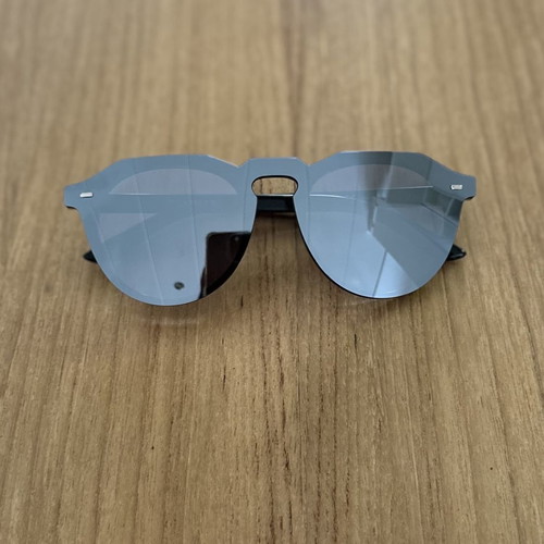 Hawkers Chrome Warwick sunglasses new with case