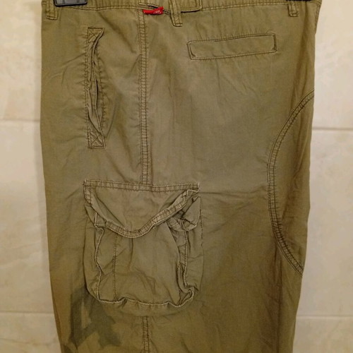 Criminal cargo shorts