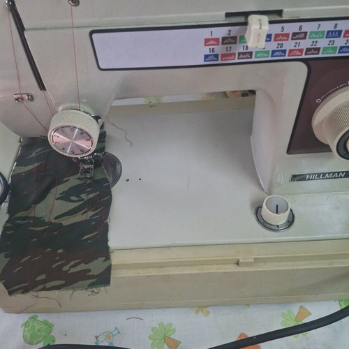 Sewing machine like new with 30 stitches