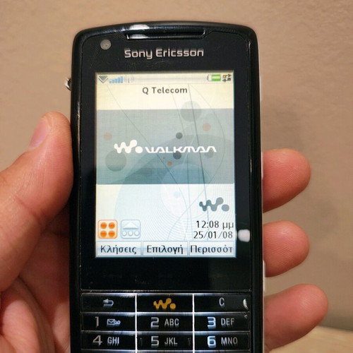 Sony Ericsson W960i used in good condition without charger