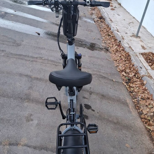 E bike PVY Z20 PLUS 1000 100Nw like new with Shimano pedals and extras