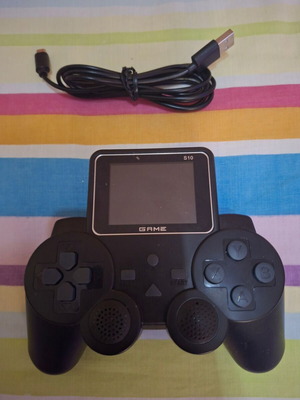 S10 Portable Retro Game Console used