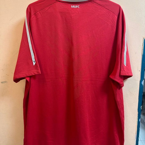Manchester United 2011-12 Home Shirt Nike Aon Jersey like new, size 2XL