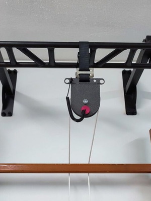 Pull-up bar like new for home and professional use