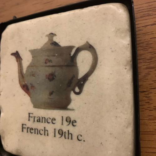 Hanging hook like new with ceramic teapot tile