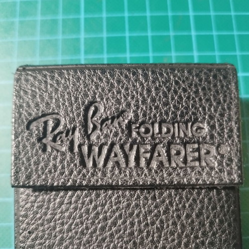Ray-Ban Folding Wayfarer leather case like new, black