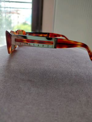 Trussardi Women's Tortoiseshell Sunglasses like new, beige and brown