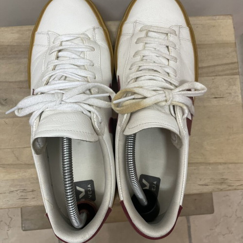 Veja sneakers size 44 like new, white and burgundy