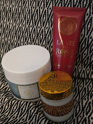 La Vie En Rose skincare set new, Argan & Almond Scrub, body butter, cream