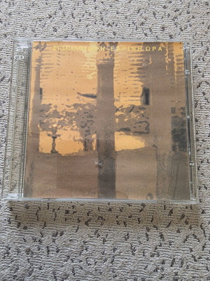 Christmas in the World CD like new