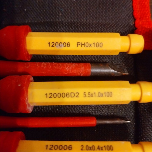 Dexter insulated electrician screwdriver set used, 10 pieces with case