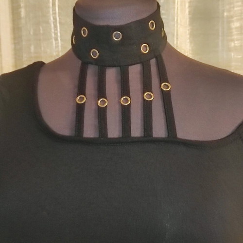 Black Gothic/Punk Top like new with chains and cut-outs XS/S