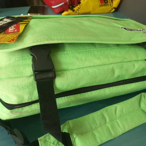No Fear Unisex Messenger Bag new, light green