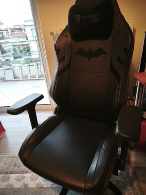 Καρέκλα gaming Secret Lab Batman Edition σαν καινούργια