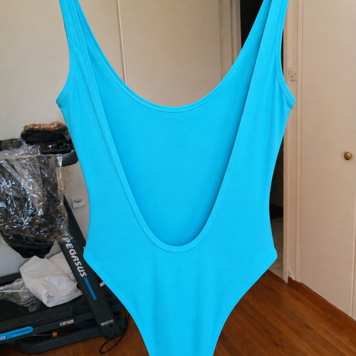 One-piece swimsuit like new, turquoise, size M