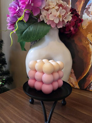 Candle Golyam Bubble 2 custom made from soy wax