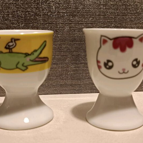 Egg holders used few times, set of 2