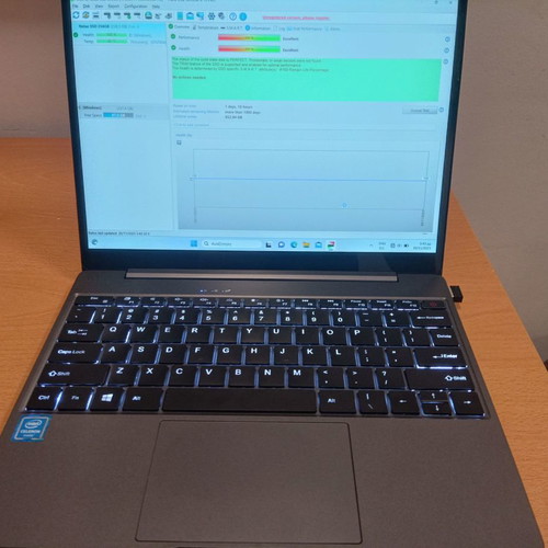 Chuwi Gemibook 13-inch laptop used with Windows 11 and backlit keyboard