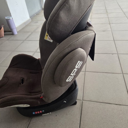Kikka Boo Felix 0-36 kg car seat with Isofix used, brown
