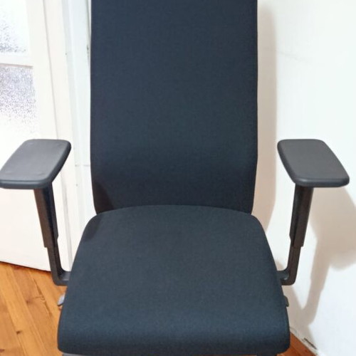 Dromeas Smart-D office chair new without headrest