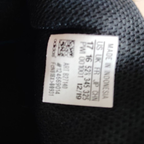 Adidas Superstar sneakers size 52.5, black and gold