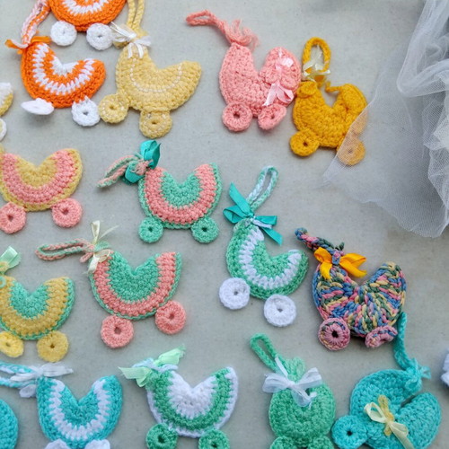 Crocheted baby shower favors pack of 25, pram design, new