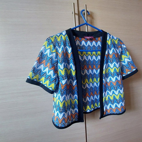 Just In Small colorful perforated bolero new