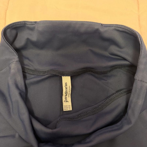 Stradivarius leggings dark blue, size extra small, like new