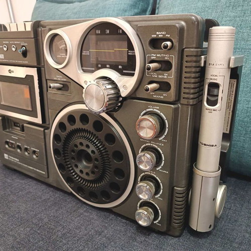 Toshiba Parabola RT-2800 portable radio cassette player used