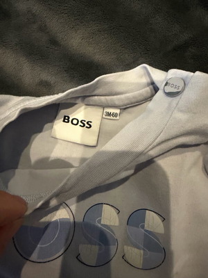 Καλοκαιρινό σετ μπλούζα Boss και σορτς Benetton 3-6 μηνών σαν καινούργιο