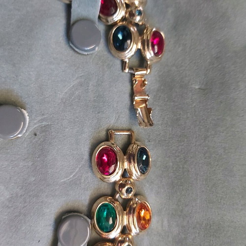 Necklace and earrings set used vintage by Armandos Moustaki