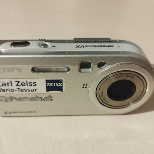 Sony DSC-P100 camera used with memory stick PRO 256mb