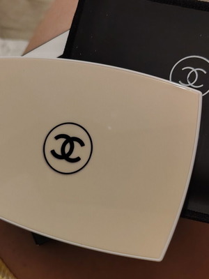 Chanel Le Blanc Brightening Compact Foundation SPF 25 new