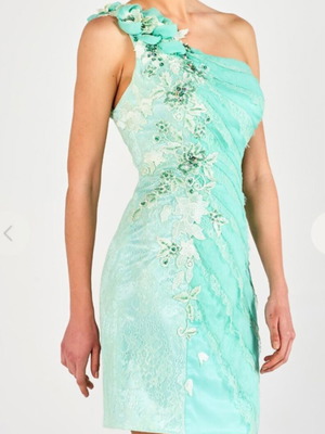 Mint dress size XS worn once at christening