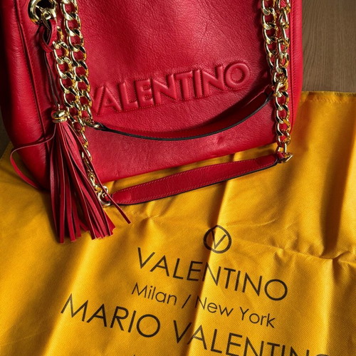 Valentino leather shoulder bag like new, red with dent