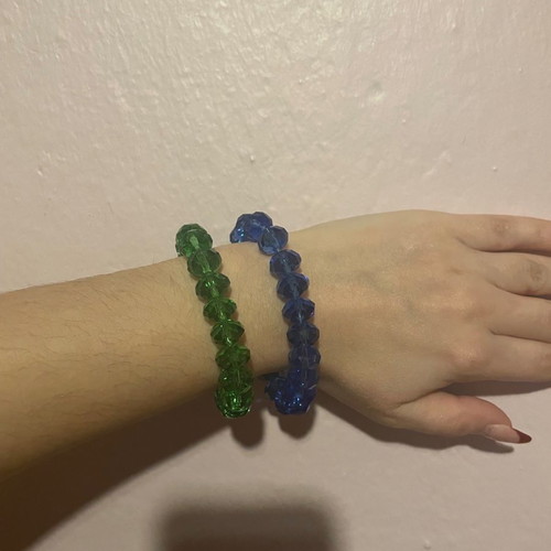 Bracelets set of 2 in blue and green with shiny beads
