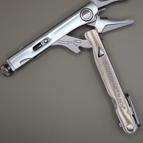 Leatherman Crunch new with leather sheath and box