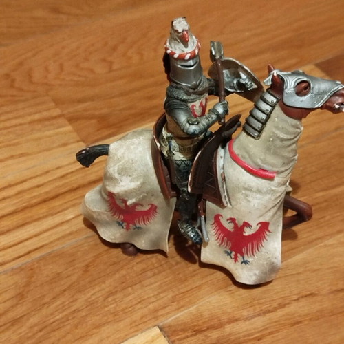 BBI Warriors Of The World 1:18 Figure Red Eagle Cavalry Knight used
