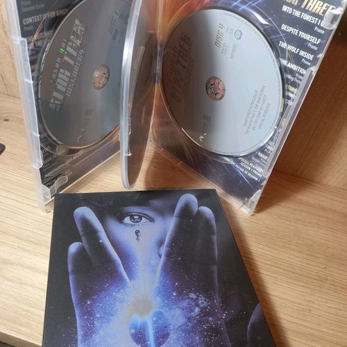 Star Trek Discovery Season 1 DVD like new, Region1, English subtitles