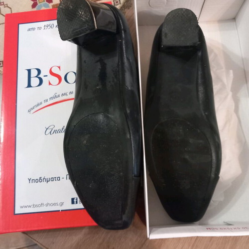 B-Soft black pumps like new, comfortable and elegant size 39