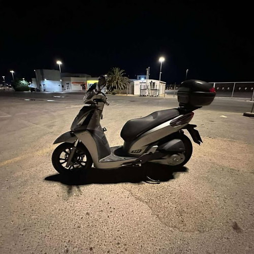 Kymco People GTi 200 μεταχειρισμένο σκούτερ ασημί 2013