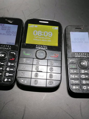 Πακέτο κινητά Alcatel One Touch μεταχειρισμένα, μαύρα