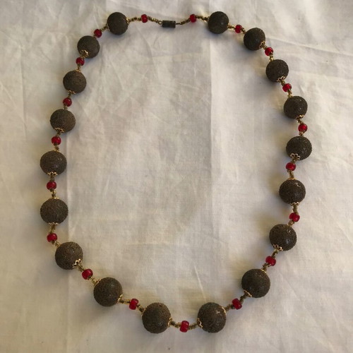 Vintage necklace used, brown and red