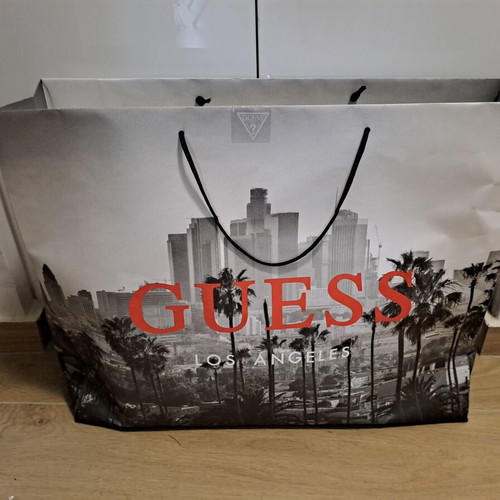 Guess shopping bag